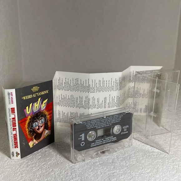 VINTAGE Weird “Al” Yankovic UHF‎ cassette tape - Picture 3 of 3